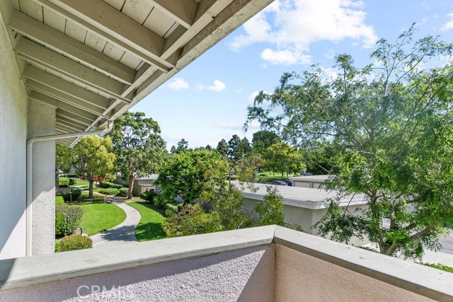 Detail Gallery Image 13 of 25 For 8633 Portola Ct 17e,  Huntington Beach,  CA 92646 - 2 Beds | 2 Baths