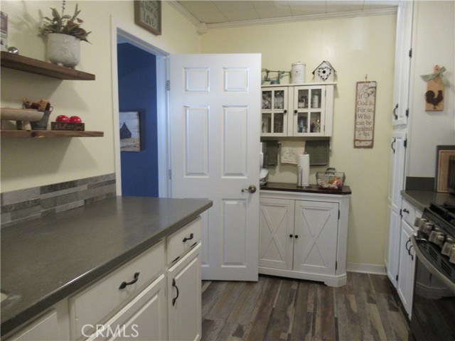 11803 Gard Avenue photo 8