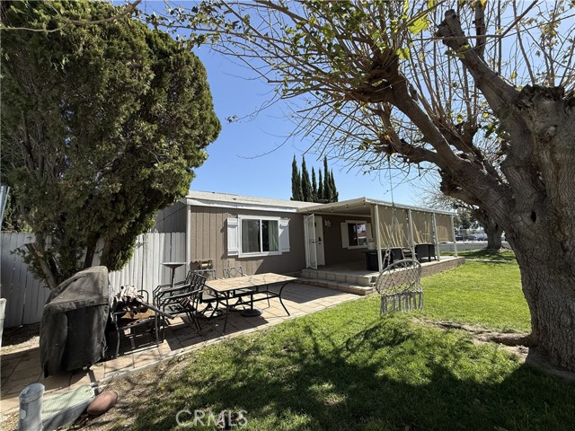 Detail Gallery Image 5 of 29 For 5800 Hamner #431, Corona,  CA 91752 - 3 Beds | 2 Baths