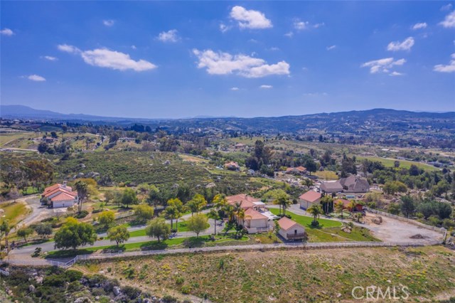 Detail Gallery Image 74 of 75 For 38750 Celita, Temecula,  CA 92592 - 4 Beds | 5/1 Baths