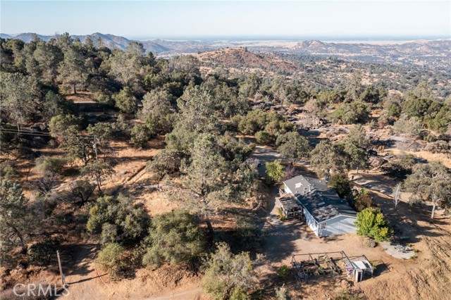 34689 Whispering Springs Lane, Tollhouse CA: https://media.crmls.org/medias/df1825d8-bb9f-451a-96b6-c131f425c5de.jpg