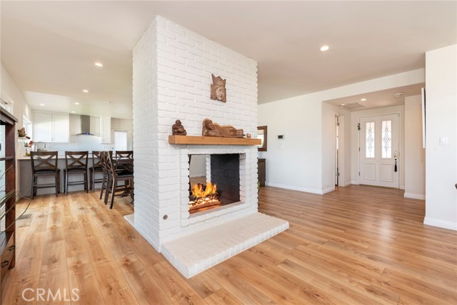 26206 Grayslake Road, Rancho Palos Verdes, California 90275, 4 Bedrooms Bedrooms, ,2 BathroomsBathrooms,Residential,Sold,Grayslake,SB22078897