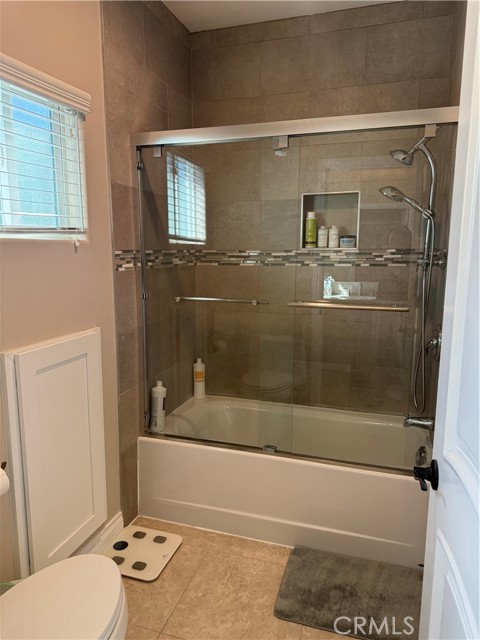 6046 N Willard Avenue, San Gabriel CA: https://media.crmls.org/medias/df188bc3-ff46-4d32-a1b9-dca533024a25.jpg