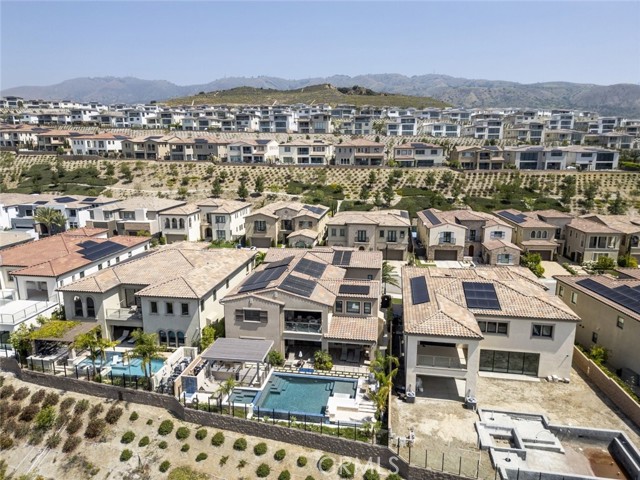 Detail Gallery Image 63 of 69 For 20300 W Windsor Ln, Northridge,  CA 91326 - 5 Beds | 6 Baths