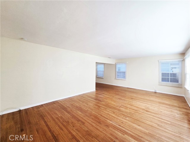 Detail Gallery Image 3 of 17 For 3869 Bandini Ave, Riverside,  CA 92506 - 2 Beds | 1 Baths