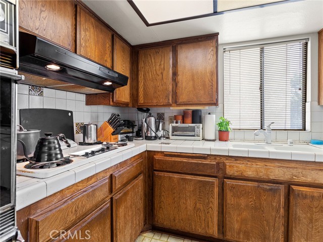 Detail Gallery Image 11 of 43 For 222 N Rose St #203,  Burbank,  CA 91505 - 1 Beds | 2 Baths