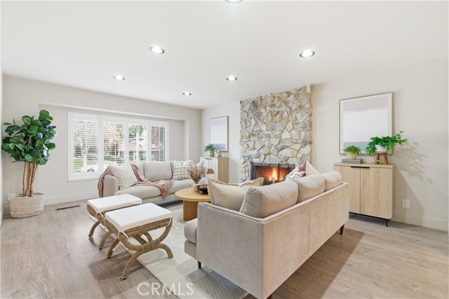 Detail Gallery Image 6 of 59 For 21630 Edward, Cupertino,  CA 95014 - 5 Beds | 3 Baths