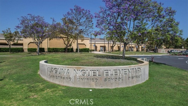 24276 Briones Drive, Laguna Niguel CA: https://media.crmls.org/medias/df1a6a71-2879-4842-b1a8-50c3e079d3ff.jpg