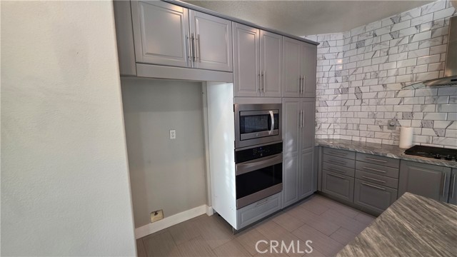 26246 Reade Place, Stevenson Ranch CA: https://media.crmls.org/medias/df1b08c9-265c-41e1-9a54-4289c8d4fdee.jpg