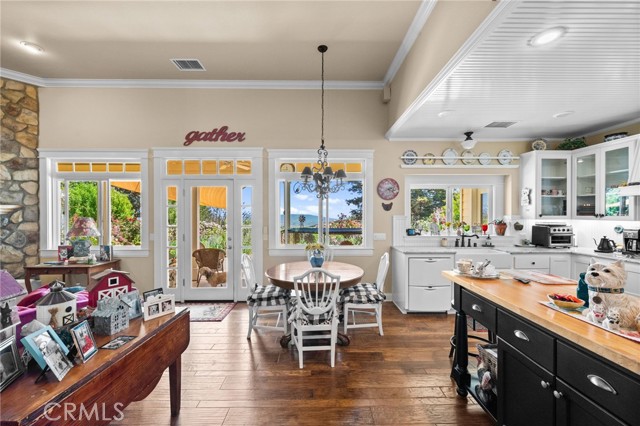 Detail Gallery Image 27 of 75 For 13678 Scenic Crest Dr, Yucaipa,  CA 92399 - 4 Beds | 2/1 Baths