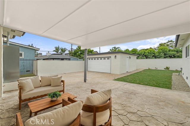 3119 Chatwin Avenue, Long Beach CA: https://media.crmls.org/medias/df1be47e-6a99-4b0f-9b65-a9554355fde7.jpg