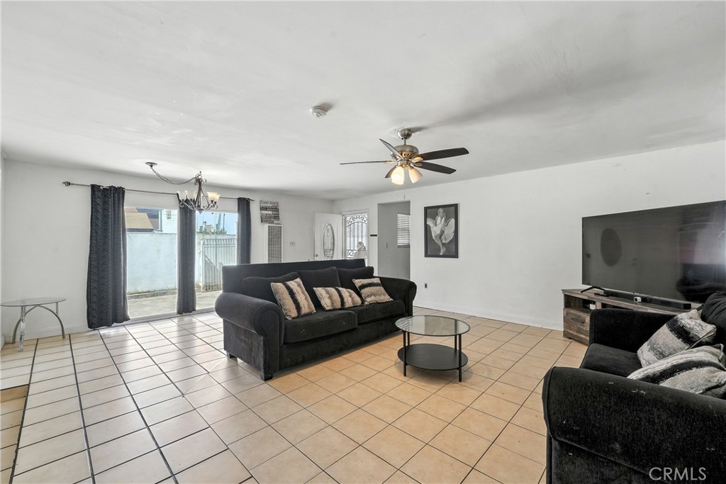 MLS #DW25271301 image #7