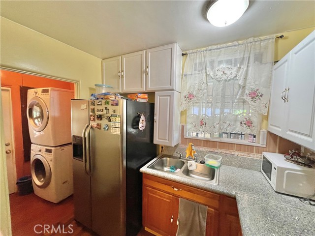Detail Gallery Image 15 of 27 For 2609 Hyde Park Bld, Los Angeles,  CA 90043 - 2 Beds | 1 Baths