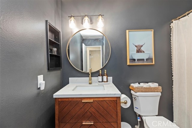 10750 Hollenbeck Drive, Riverside CA: https://media.crmls.org/medias/df1cc6f4-7f6d-4481-9d18-7269194481b1.jpg