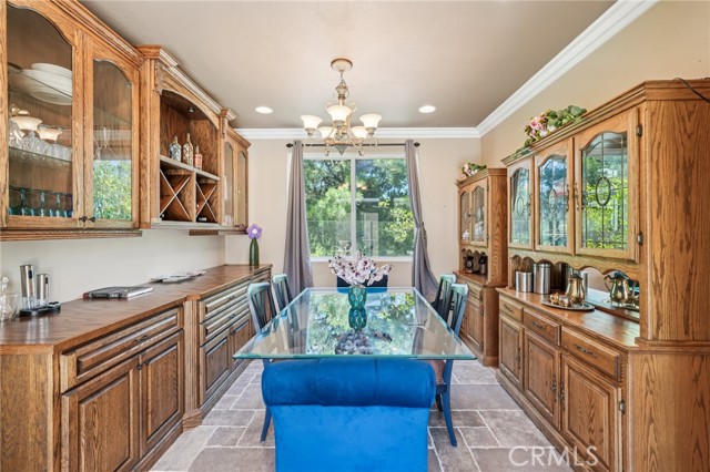 Detail Gallery Image 8 of 55 For 31923 Pepper Tree St, Winchester,  CA 92596 - 5 Beds | 3/1 Baths