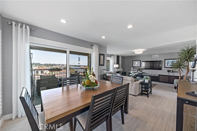 Detail Gallery Image 14 of 48 For 27784 Arta #10,  Mission Viejo,  CA 92692 - 2 Beds | 2 Baths