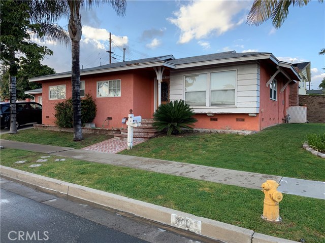 301 Keene Dr, La Habra, CA 90631