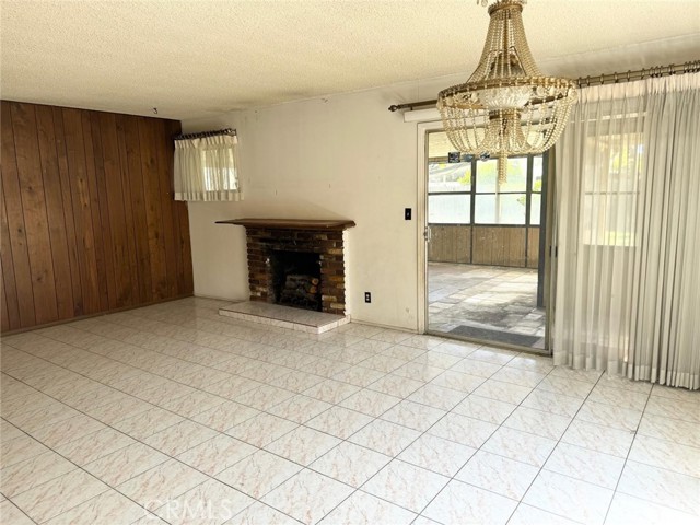 Detail Gallery Image 17 of 21 For 1630 E. 14th St., Santa Ana,  CA 92701 - 4 Beds | 2 Baths