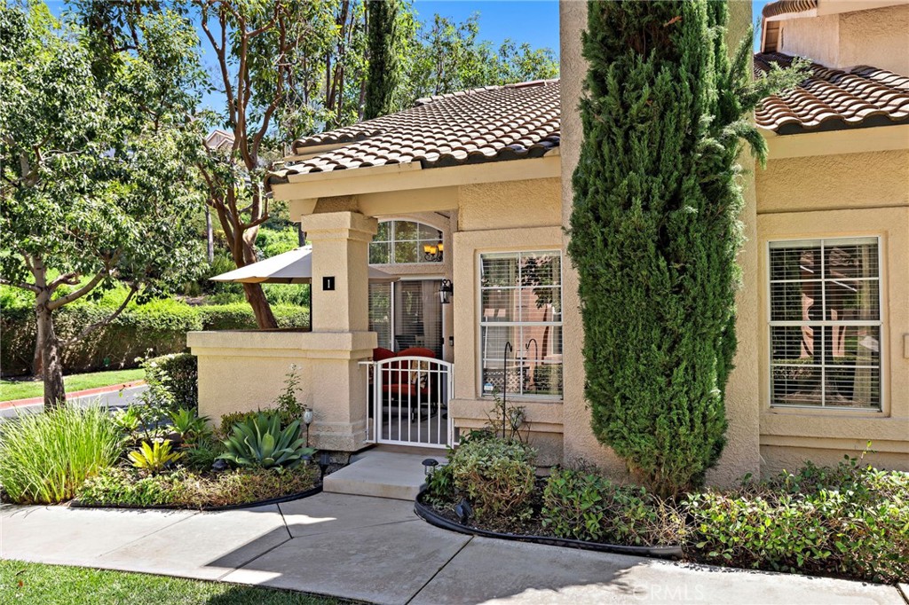 1 Nightingale Drive
