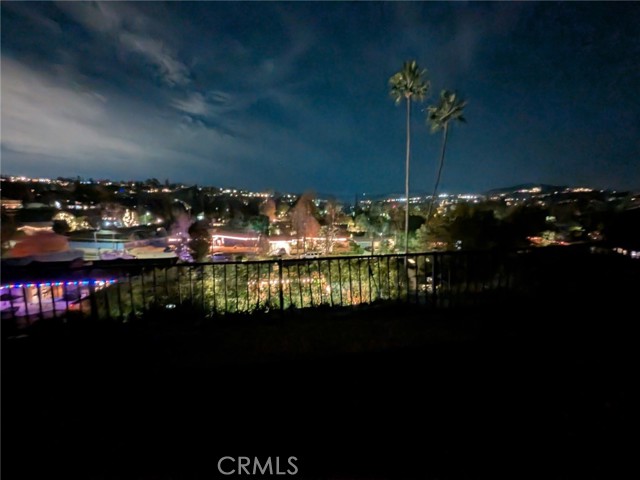 4627 Willens, Woodland Hills CA: https://media.crmls.org/medias/df1fd25d-c270-4cba-bcdf-4f03034401a7.jpg