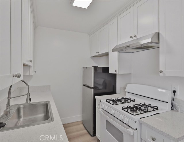 Image 33 of 60 For 1232 San Gabriel