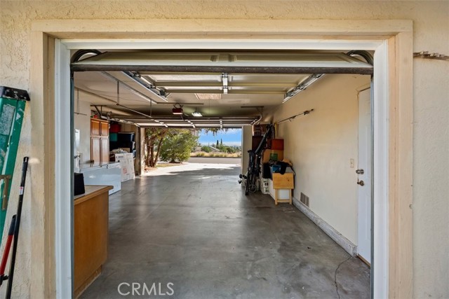 Detail Gallery Image 10 of 12 For 25414 Kalmia Ave, Moreno Valley,  CA 92557 - 3 Beds | 2 Baths