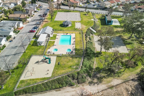 Detail Gallery Image 3 of 18 For 13691 Gavina Ave #576,  Sylmar,  CA 91342 - 3 Beds | 2 Baths