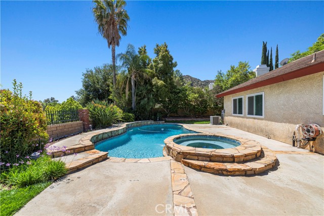 Detail Gallery Image 14 of 38 For 31332 Cherry Dr, Castaic,  CA 91384 - 3 Beds | 2 Baths