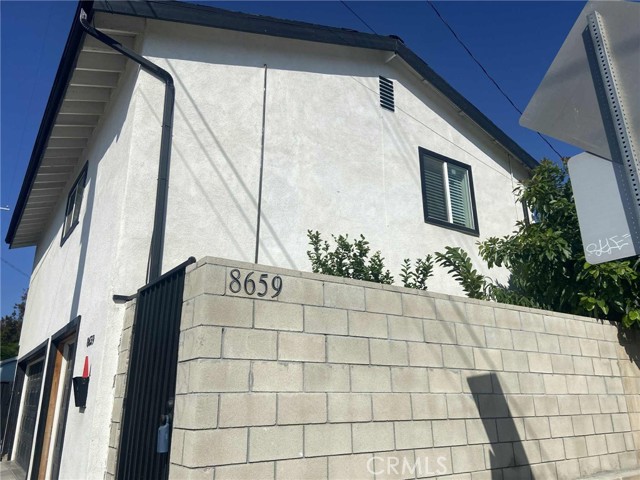 Detail Gallery Image 18 of 19 For 8659 Shirley Ave, Northridge,  CA 91324 - 2 Beds | 2 Baths