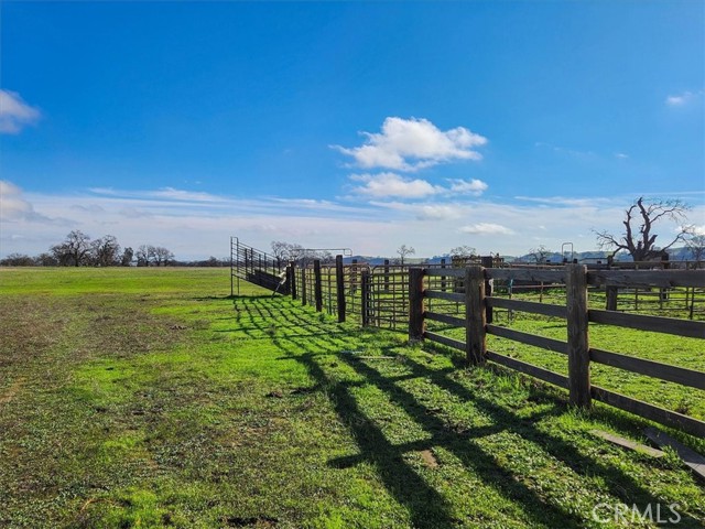 Detail Gallery Image 13 of 24 For 16620 Paskenta Rd, Flournoy,  CA 96029 - 2 Beds | 2 Baths