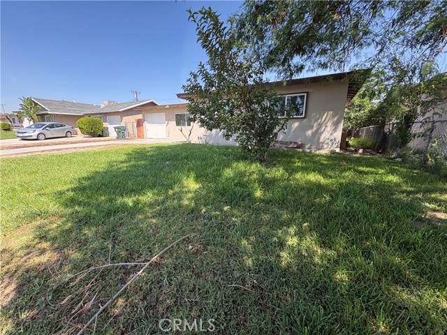 Detail Gallery Image 3 of 16 For 2004 W 15th, San Bernardino,  CA 92411 - 4 Beds | 2 Baths