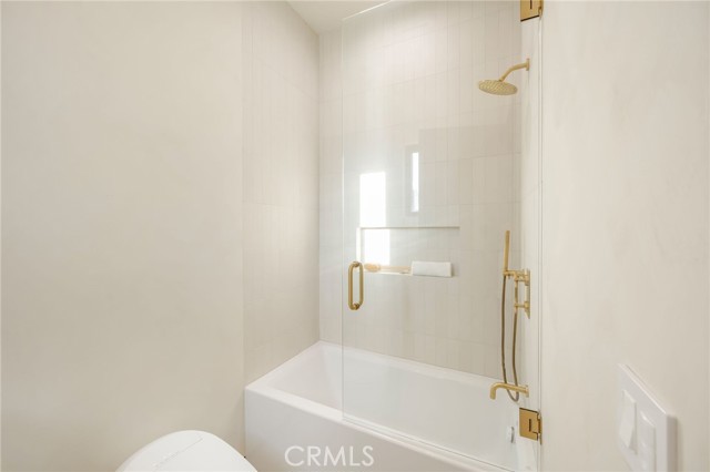 Detail Gallery Image 59 of 72 For 15447 Huston, Sherman Oaks,  CA 91403 - 5 Beds | 5/1 Baths