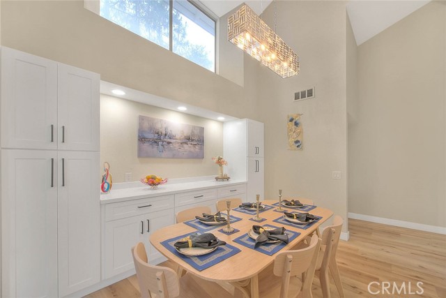6087 Carol Avenue, Rancho Cucamonga CA: https://media.crmls.org/medias/df24318b-0847-428d-b029-f222342cfd5b.jpg