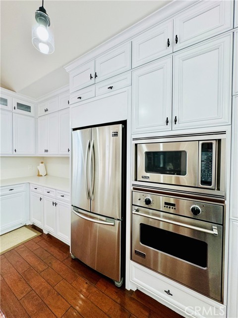 Detail Gallery Image 9 of 28 For 4662 Winthrop, Huntington Beach,  CA 92649 - 3 Beds | 2/1 Baths