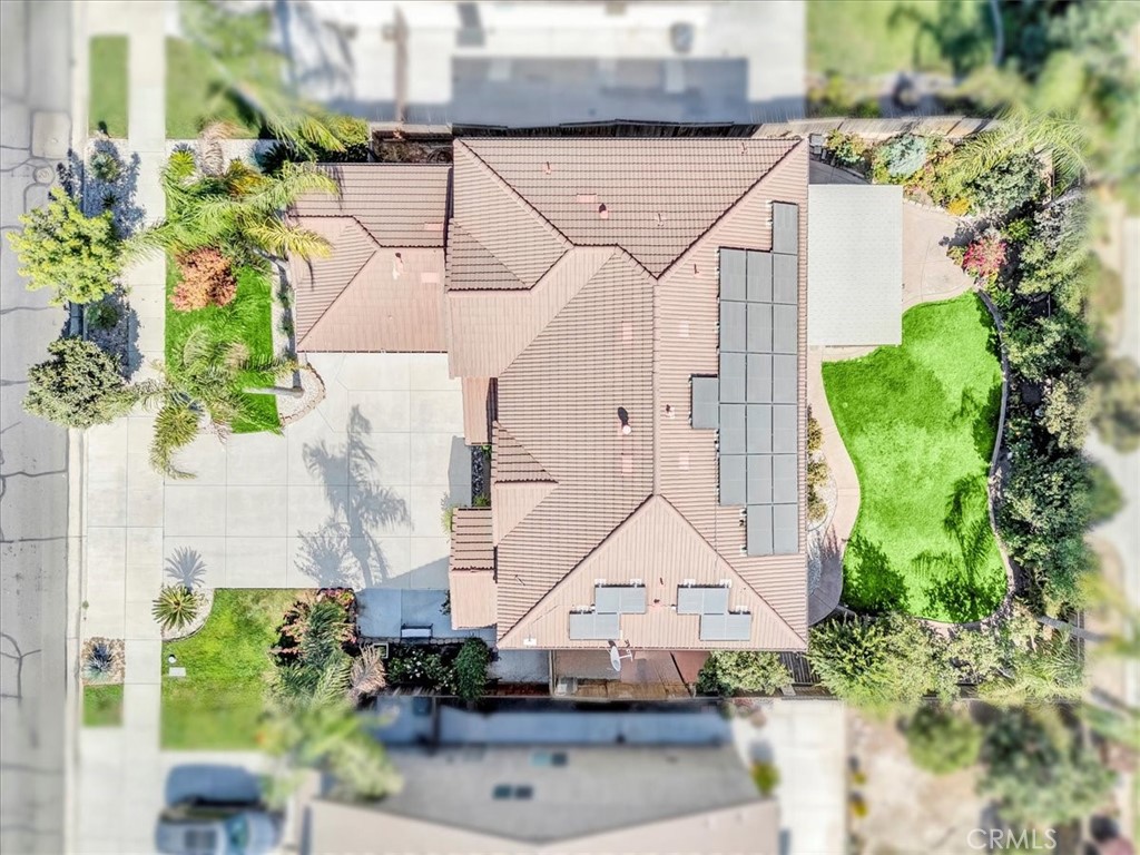 https://media.crmls.org/medias/df24be9b-acbd-4550-a461-a7d8bc00dca6.jpg?preset=X-Large