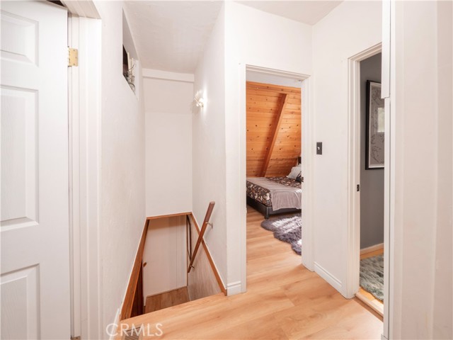 Detail Gallery Image 30 of 46 For 108 E Rainbow Bld, Big Bear City,  CA 92314 - 4 Beds | 1/1 Baths