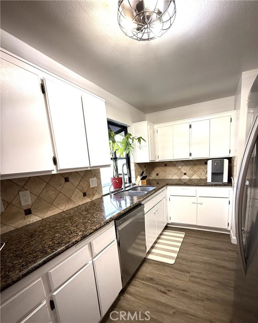 7705 Lansdale Circle, Stanton CA: https://media.crmls.org/medias/df267d27-3a4f-41de-9df8-600a349fb18b.jpg