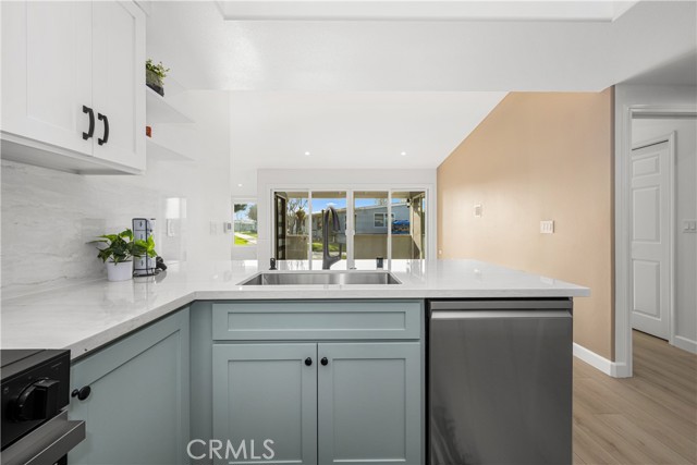 Detail Gallery Image 25 of 44 For 1641 Monterey Rd 18e,  Seal Beach,  CA 90740 - 2 Beds | 2 Baths