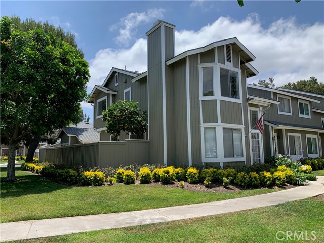 Detail Gallery Image 1 of 20 For 78 Monroe #126,  Irvine,  CA 92620 - 3 Beds | 2/1 Baths