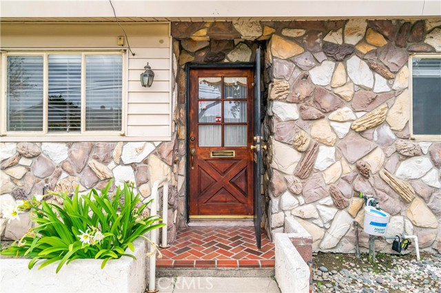 Detail Gallery Image 2 of 48 For 13401 Cypress St, Garden Grove,  CA 92843 - 3 Beds | 2 Baths