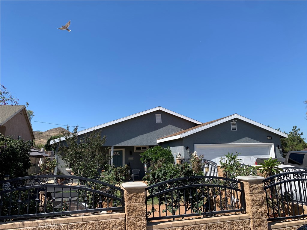 4428 Fairbanks Avenue