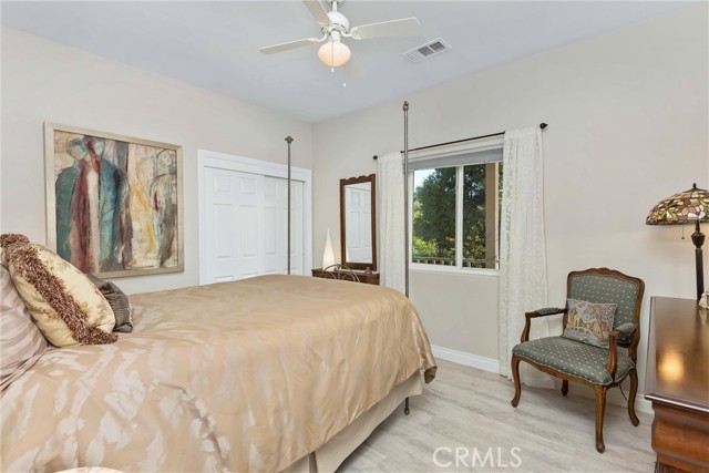 Image 40 of 64 For 38736 Oak Glen Road