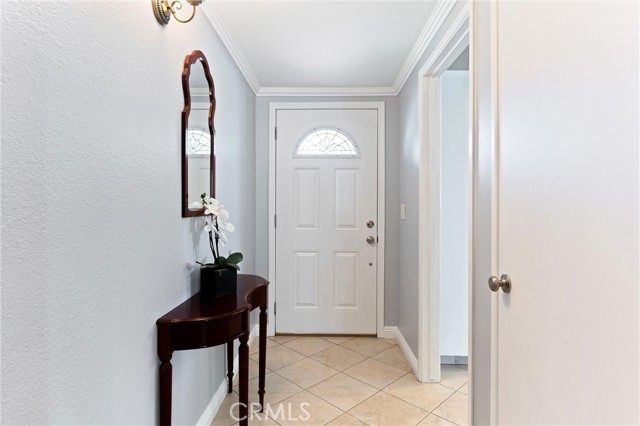 Detail Gallery Image 4 of 31 For 20606 Sylvanwood Ave, Lakewood,  CA 90715 - 3 Beds | 2 Baths