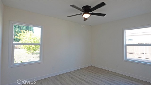Detail Gallery Image 23 of 52 For 400 E Cornell Dr, Rialto,  CA 92376 - 3 Beds | 2 Baths