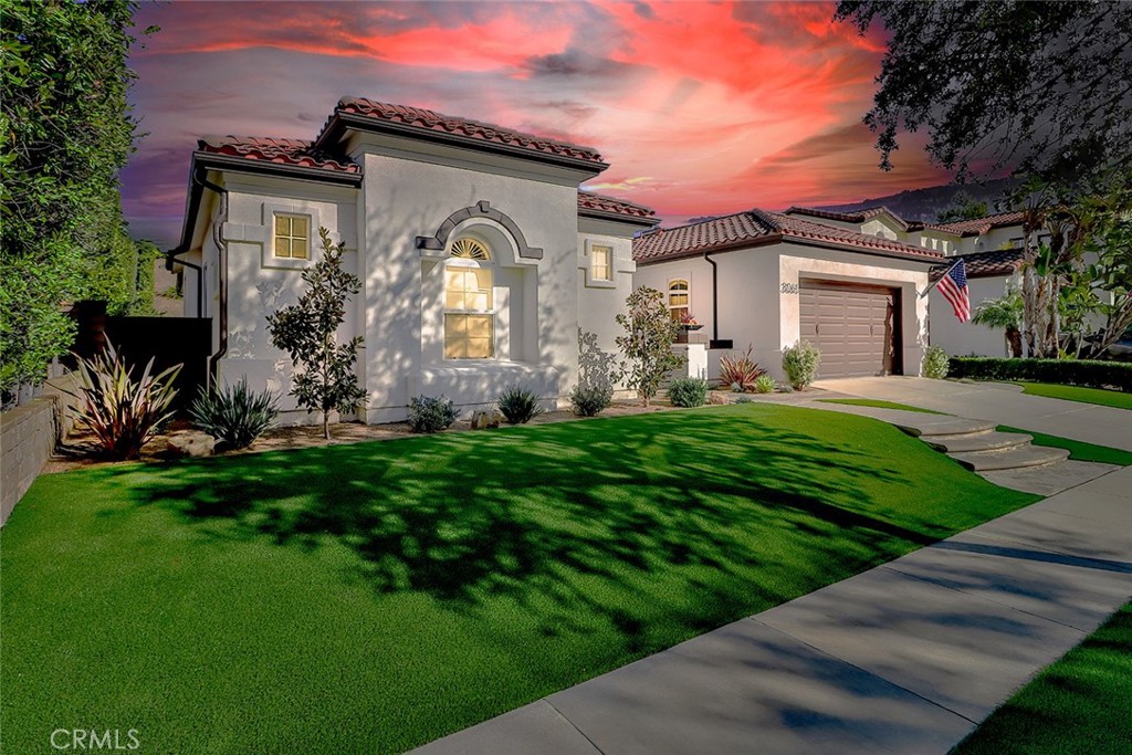 3065 Heavenly Ridge Street