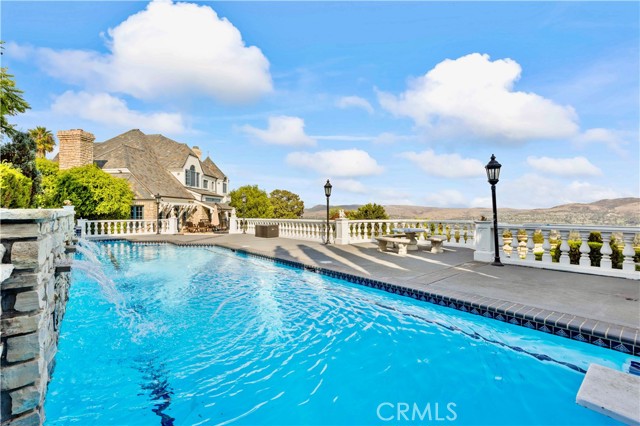 Detail Gallery Image 16 of 75 For 31541 Peppertree Bend, San Juan Capistrano,  CA 92675 - 7 Beds | 8/2 Baths