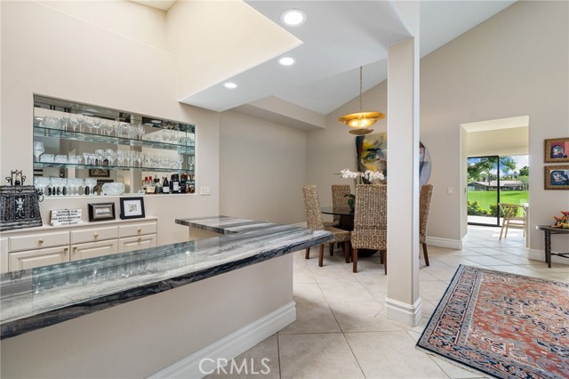 Detail Gallery Image 8 of 44 For 207 Bouquet Canyon Dr, Palm Desert,  CA 92211 - 2 Beds | 3/1 Baths