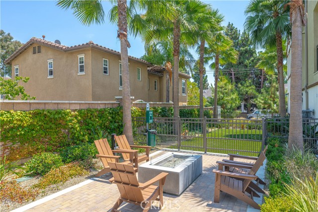 19209 Tideline Court, Huntington Beach CA: https://media.crmls.org/medias/df2c756f-5688-4a83-905a-cac41fbe52c3.jpg