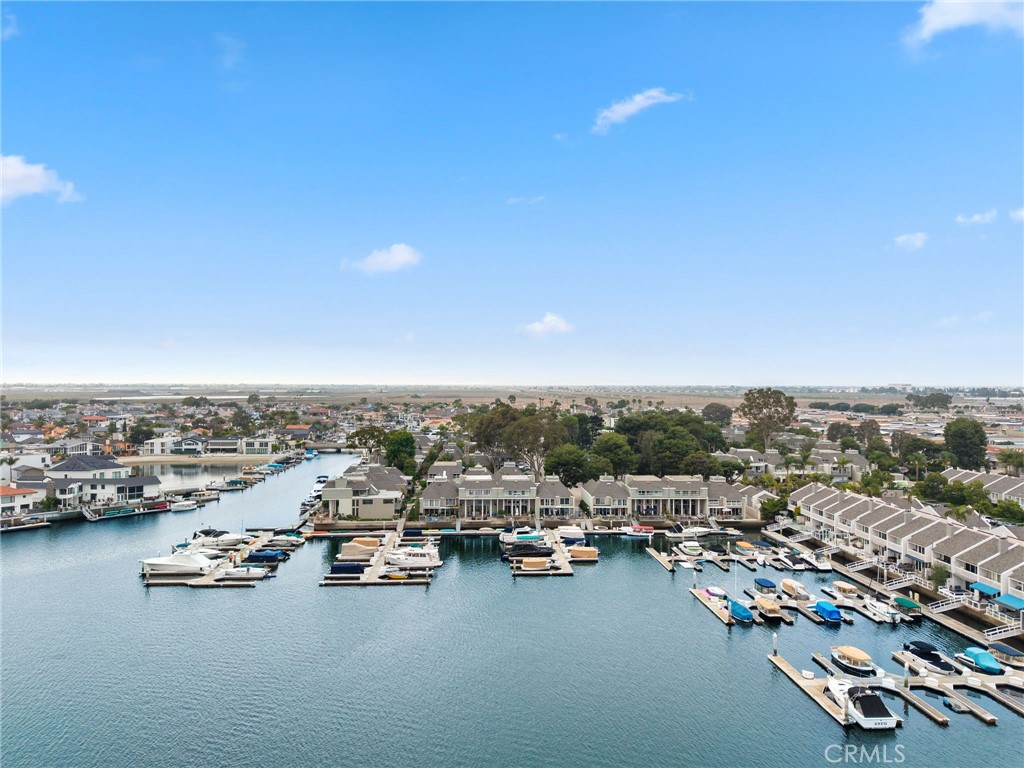 MLS #OC25257437 image #44