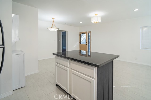 Detail Gallery Image 16 of 23 For 2370 Pine, Long Beach,  CA 90806 - 2 Beds | 1 Baths